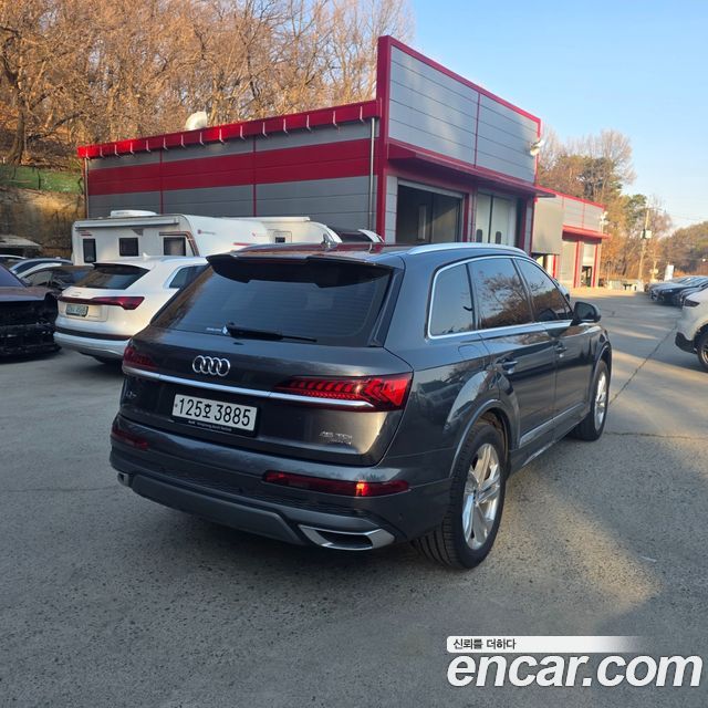 Audi Q7 45 TDI Quattro Premium — пробег 82 195 км — фото 5 из 5