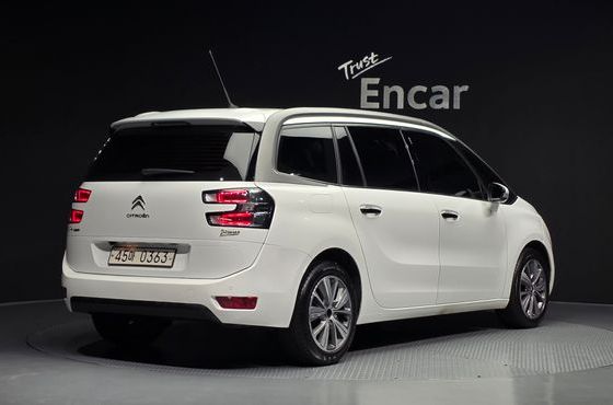 Citroen-DS C4 Picasso 1.6 B-HDI Intensive — пробег 84 564 км — фото 2 из 5