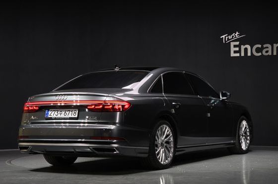 Audi A8 50 TDI Quattro LWB — пробег 109 615 км — фото 2 из 5