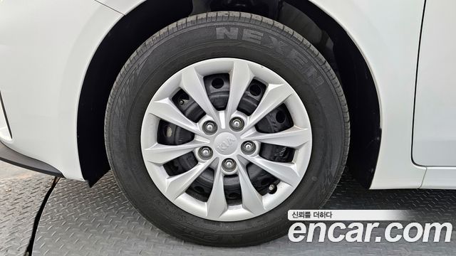 Kia K3 из Кореи Encar