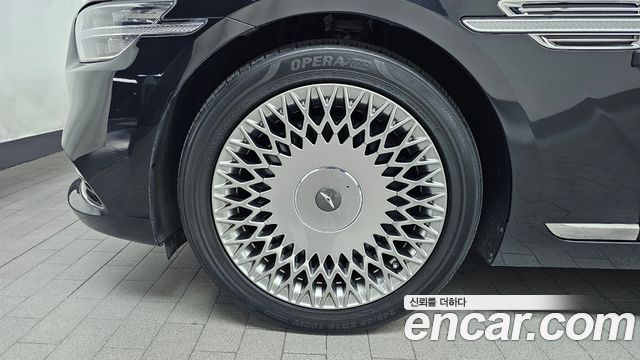 Genesis G90 из Кореи Encar