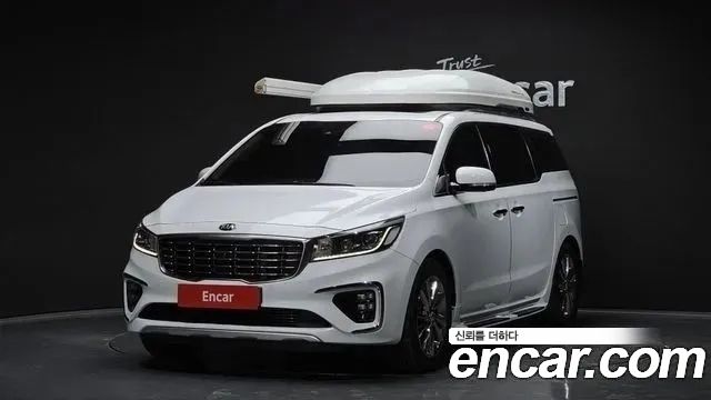Kia Carnival из Кореи Encar