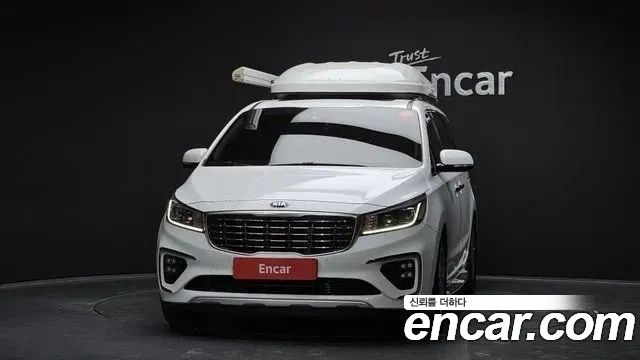 Kia Carnival из Кореи Encar