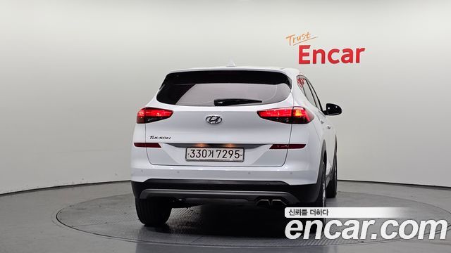 Hyundai Tucson из Кореи Encar
