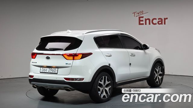 Kia Sportage Diesel 2WD Noblesse Plus — пробег 114 597 км — фото 2 из 5