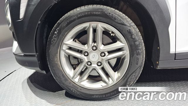 Hyundai Kona из Кореи Encar