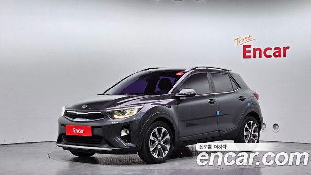 Kia Stonic из Кореи Encar