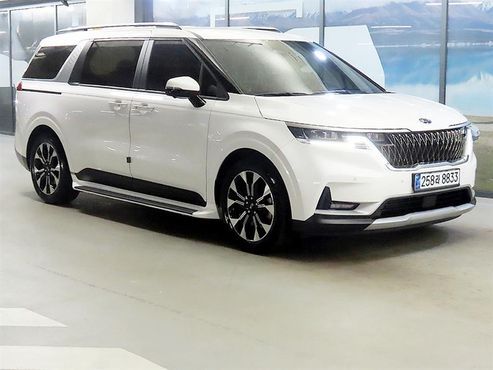 Kia Carnival 9-Seater Prestige — пробег 106 761 км — фото 1 из 5