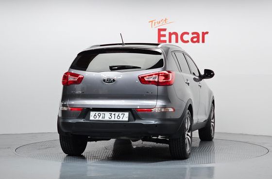 Kia Sportage Diesel 2WD TLX High-Deluxe — пробег 84 954 км — фото 4 из 5