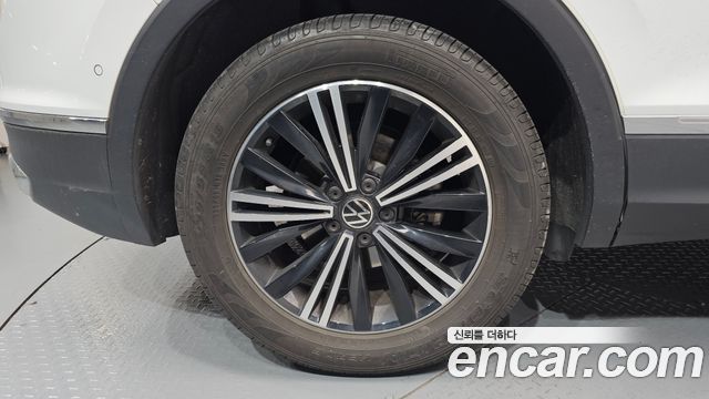 Volkswagen Tiguan из Кореи Encar