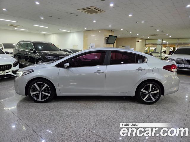 Kia K3 из Кореи Encar