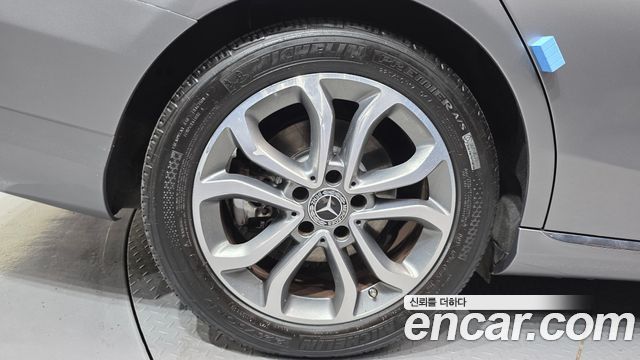 Mercedes-Benz C-Class из Кореи Encar
