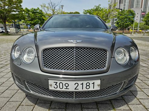 Bentley Flying Spur 6.0 Speed — пробег 181 934 км — фото 1 из 5