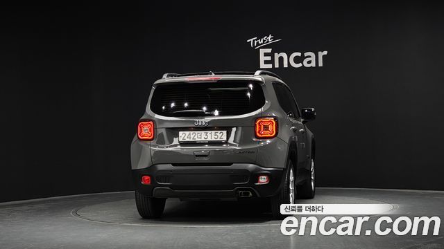 Jeep Renegade 2.4 Limited — пробег 60 668 км — фото 4 из 5