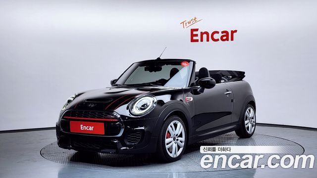 Mini Cooper Convertible JCW 3rd — пробег 45 310 км — фото 1 из 5