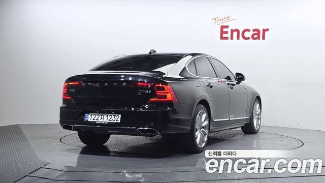 Volvo S90 из Кореи Encar