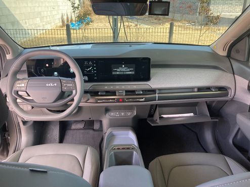 Kia EV3 Long Range 2WD AIr — пробег 170 км — фото 5 из 5