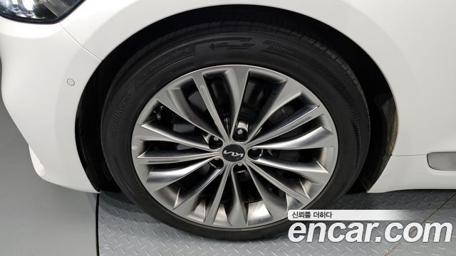 Kia K9 из Кореи Encar