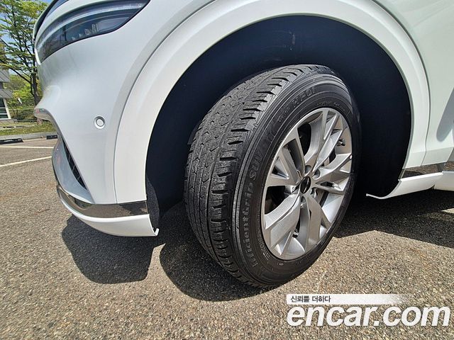 Genesis GV70 из Кореи Encar
