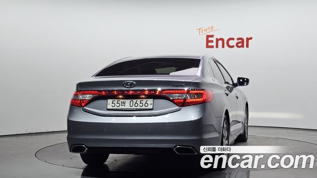 Hyundai Grandeur Premium — пробег 232 146 км — фото 4 из 5