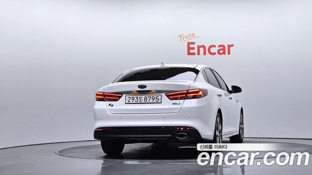 Kia K5 из Кореи Encar