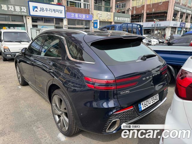 Genesis GV70 2.5T Gasoline AWD — пробег 14 197 км — фото 4 из 5
