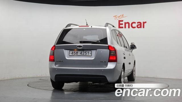 Kia Carens LPI 2.0 GLX Deluxe — пробег 98 050 км — фото 4 из 5