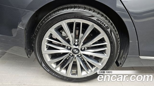 Hyundai Grandeur из Кореи Encar
