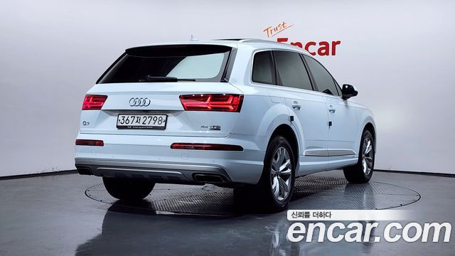 Audi Q7 из Кореи Encar