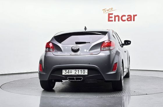Hyundai Veloster Unique — пробег 127 582 км — фото 4 из 5