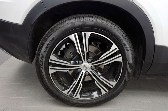 Volvo XC40 T4 Inscription — пробег 56 631 км — фото 5 из 5