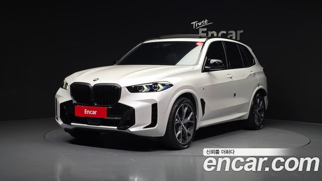 BMW X5 xDrive 40i M Sport — пробег 5 423 км — фото 1 из 5