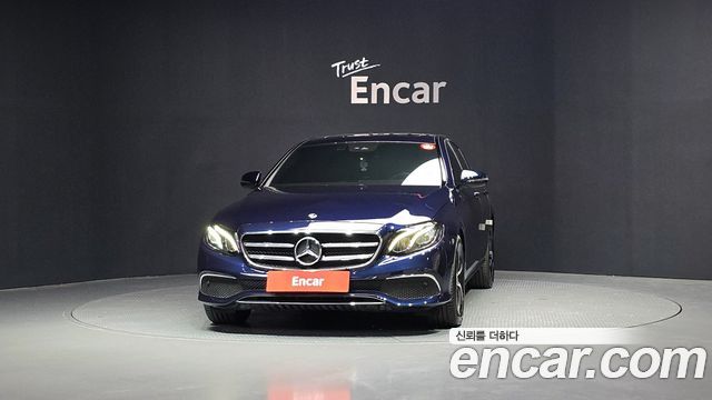 Mercedes-Benz E-Class из Кореи Encar