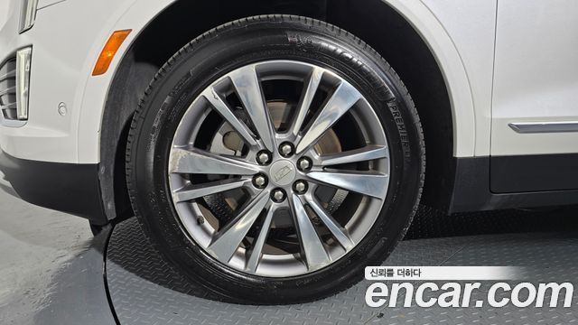 Cadillac XT5 из Кореи Encar