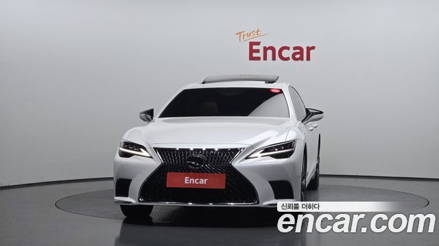 Lexus LS из Кореи Encar