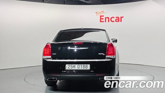 Chrysler 300C из Кореи Encar