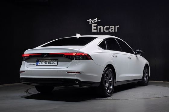 Honda Accord 1.5 Turbo — пробег 21 392 км — фото 2 из 5