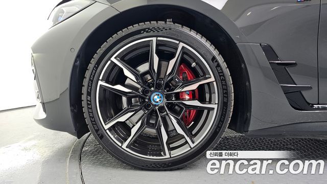 BMW i4 M50 Pro — пробег 35 461 км — фото 5 из 5