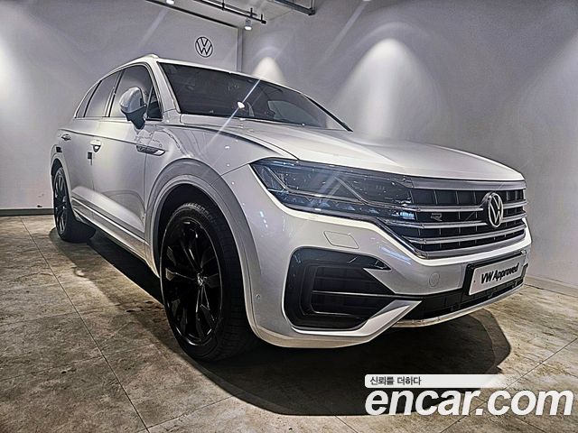 Volkswagen Touareg 3.0 TDI R-Line — пробег 21 766 км — фото 1 из 5
