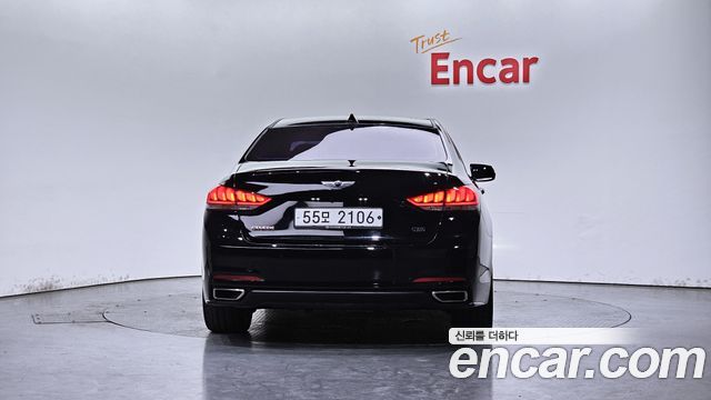Hyundai Genesis из Кореи Encar