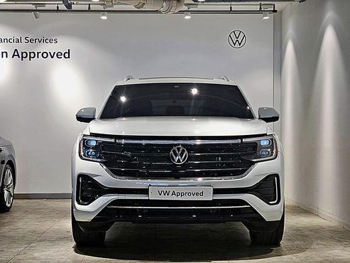 Volkswagen Atlas 2.0 TSI R-LINE 7-Seater — пробег 5 295 км — фото 3 из 5
