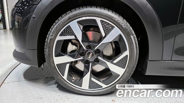 Mini Cooper Convertible из Кореи Encar