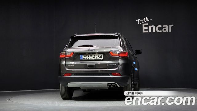 Jeep Compass из Кореи Encar