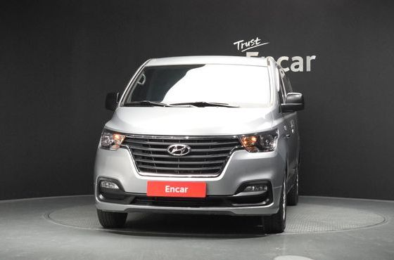 Hyundai Starex Van 5-Seater Modern — пробег 12 245 км — фото 3 из 5