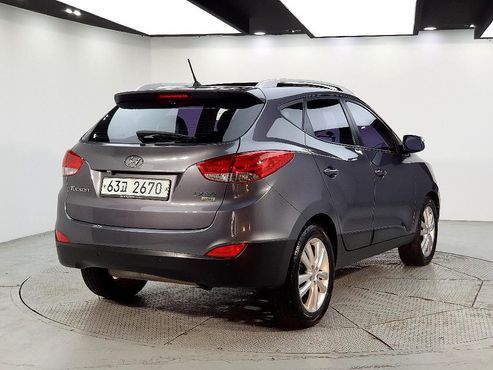 Hyundai Tucson Diesel 2WD LX20 Luxury — пробег 191 623 км — фото 4 из 5