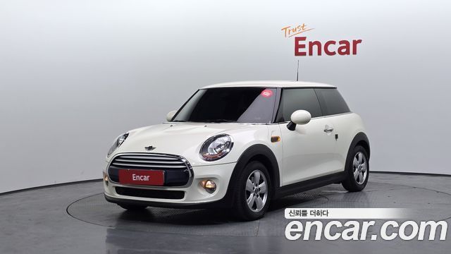 Mini Cooper Standard 3rd — пробег 66 861 км — фото 1 из 5