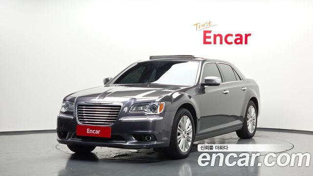 Chrysler 300C 3.6 AWD — пробег 118 429 км — фото 1 из 5