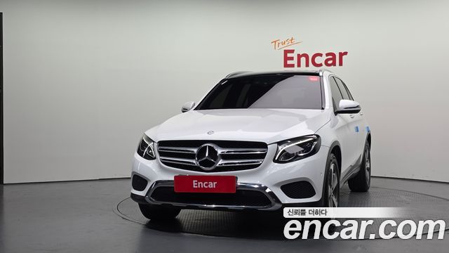 Mercedes-Benz GLC-Class GLC220 d 4MATIC Premium — пробег 73 895 км — фото 3 из 5