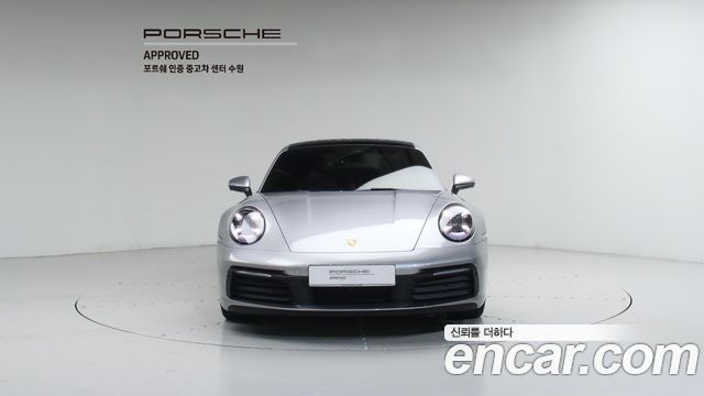Porsche 911 Carrera — пробег 15 000 км — фото 3 из 5
