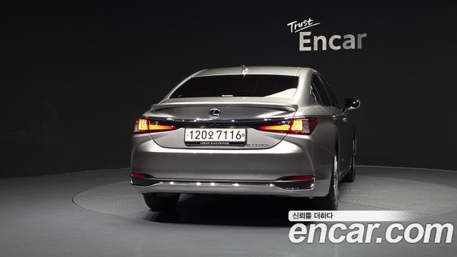 Lexus ES из Кореи Encar